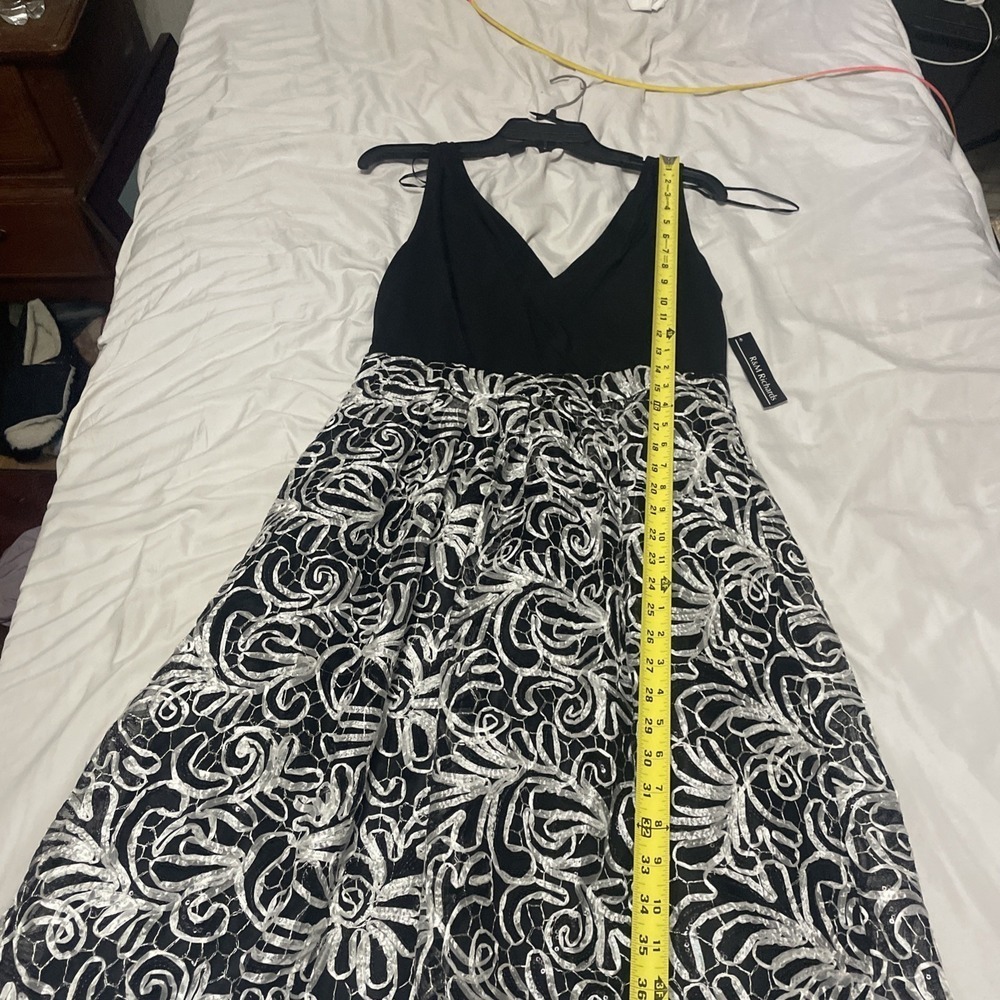 R&m Richard BLACK AND WHITESLEEVELESS DRESS WITH LACE SEQUENCE GLITERING SIZE 8 - Picture 7 of 10